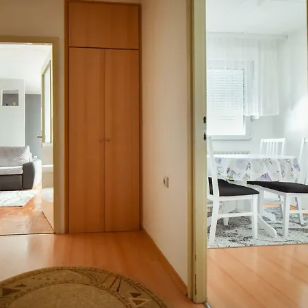 Apartman _banja Luka 公寓 *